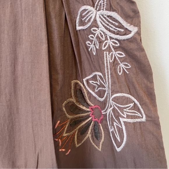 Merona Womens Floral Embroidered Knee Length Skirt Mocha Color Flowing Size 10 - Picture 4 of 16
